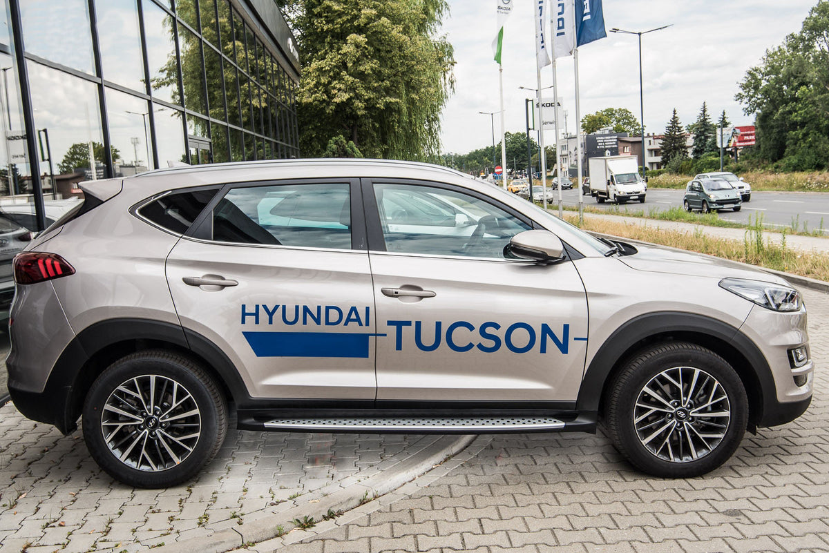 Stigtrinn Hyundai Tucson Ventshield (2015-2020) - sett forfra
