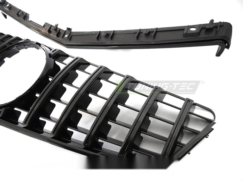 Grill Mercedes E-Klasse C207 09-13 sett fra siden, struktur synlig.