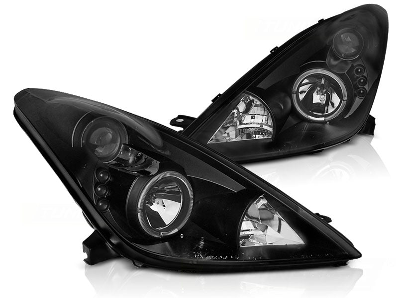 Frontlykter Angel Eyes Black til Toyota Celica T230 99-05 sett rett forfra på hvit bakgrunn.