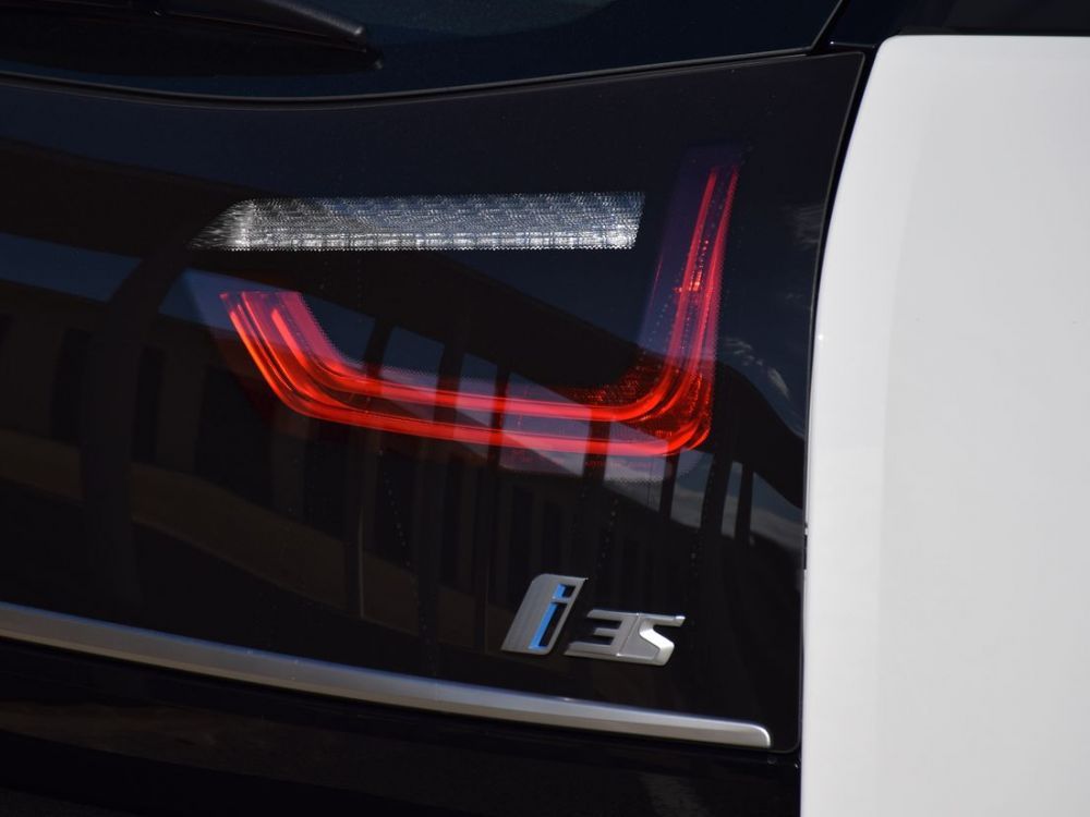 Emblem Bmw i3S bokstaver i3 LCI | Bmw Ag - detaljer