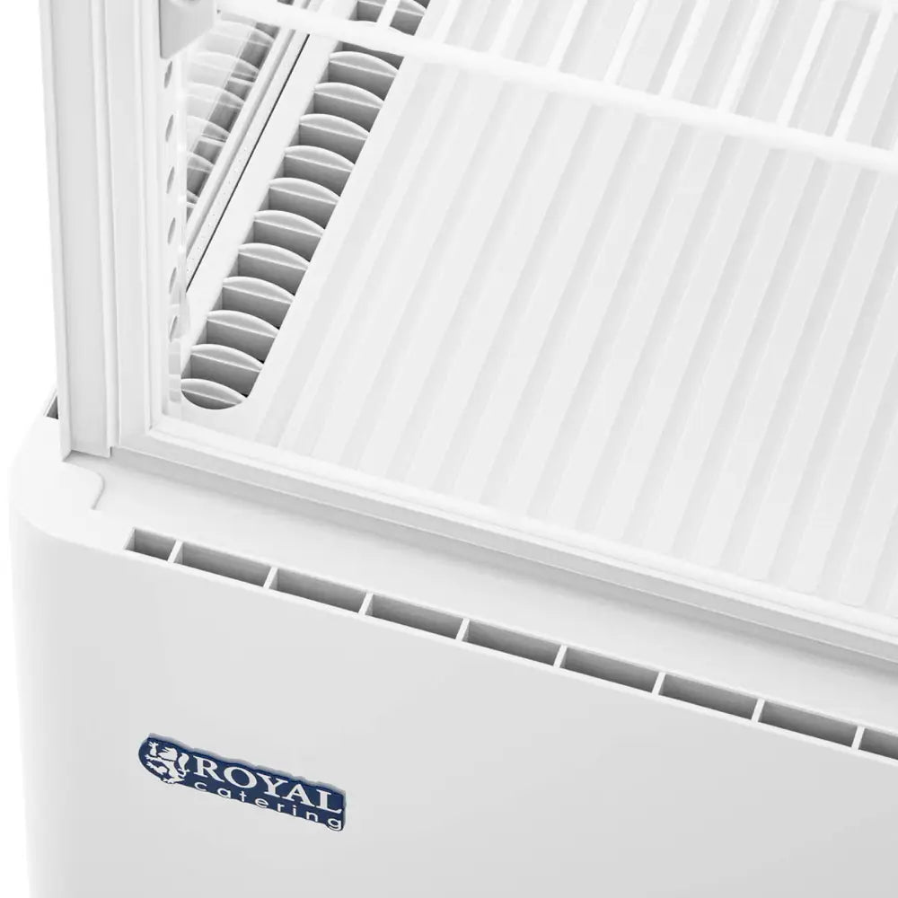 Eksponeringskjøleskap fra Royal Catering, toppvisning av glassdør og ventilasjonsåpninger i hvitt metall.