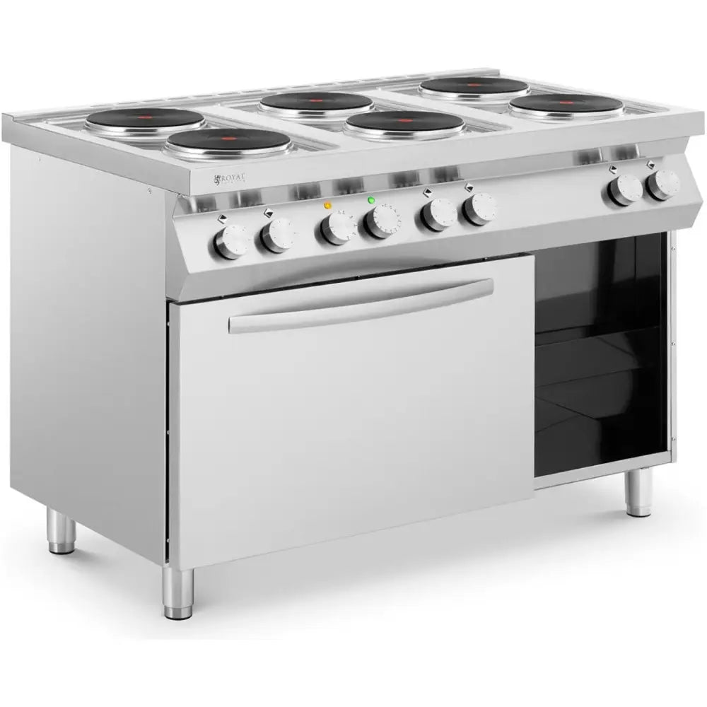 Elektrisk 6-brenners komfyr i rustfritt stål, seks kokeplater og stor ovnsdør sett skrått forfra.