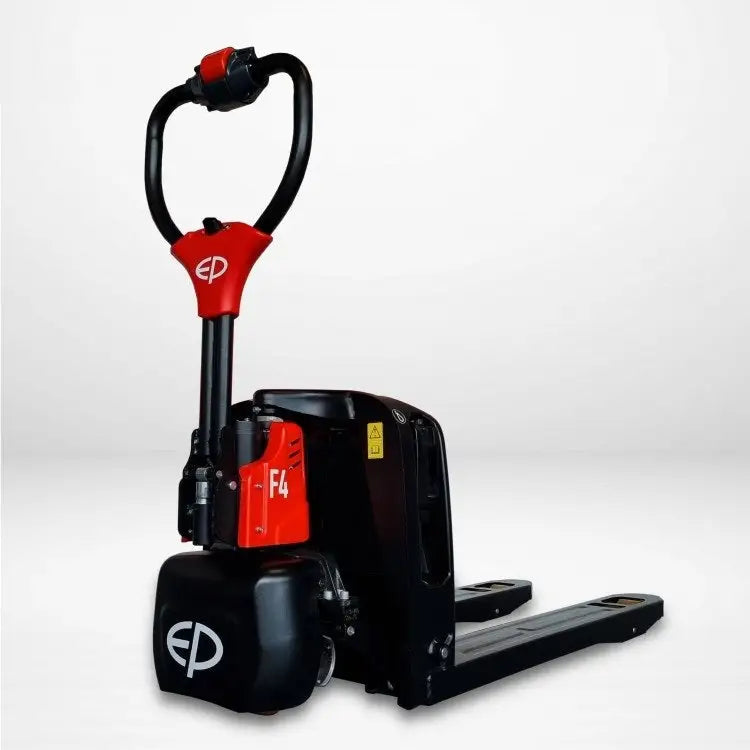 Elektrisk jekketralle Li-Ion, skrå frontvisning med tydelig håndtak, styreenhet og synlig logo.