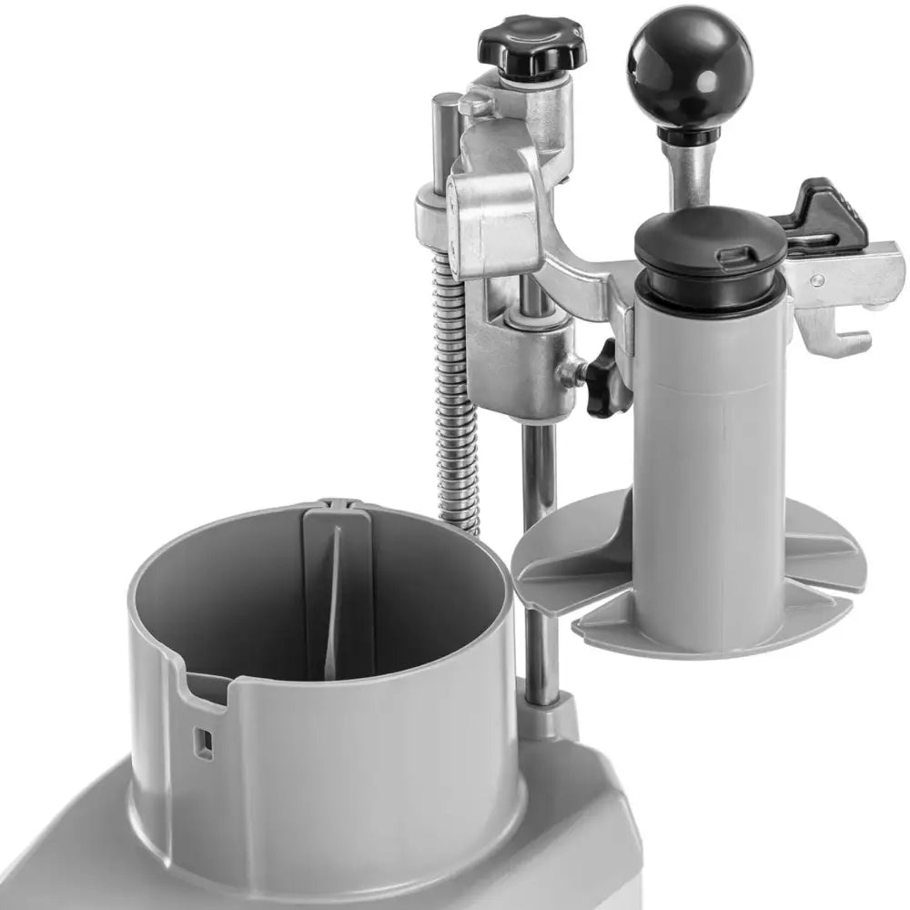 Elektrisk skjæremaskin for frukt og grønnsaker, sidevisning med justerbar skruknapp og sort håndtak.