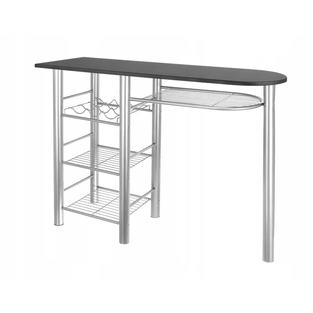 Eliza barhøyde kjøkkenøy bord i sort, skråvisning som fremhever nettinghyller og integrert vinholder under bordplaten.