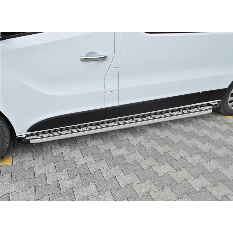 Stigtrinn Chevrolet Captiva ARP (2016-) - sett bakfra