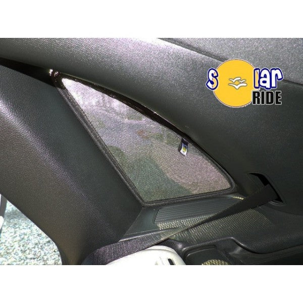 Solskjerm tilpasset Mercedes B-Klasse (W246) i robust akryl materiale