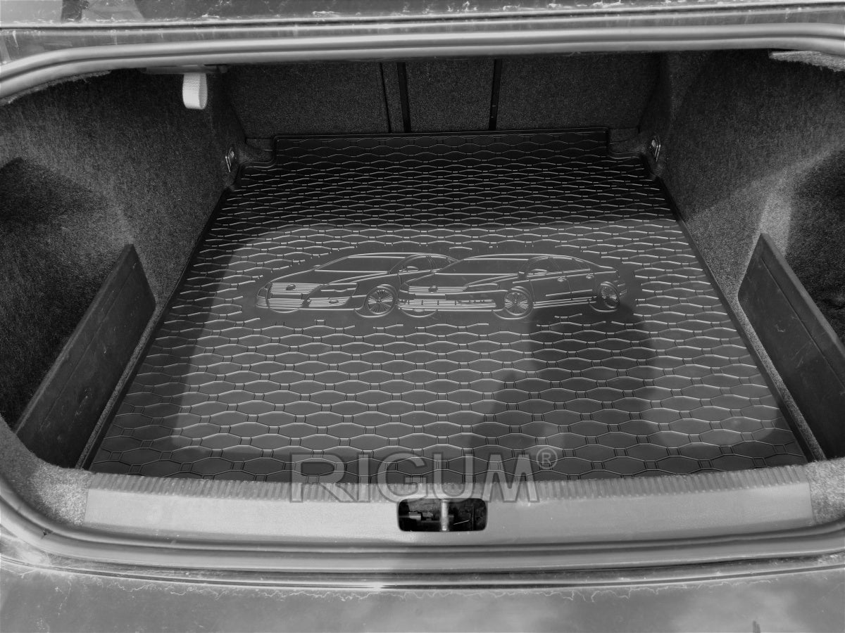 Rigum bagasjeromsmatte til Vw Passat B6 / B7 Sedan – 10 mm sidekant