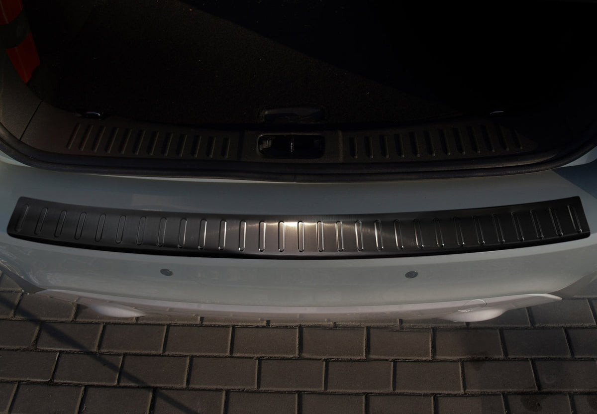 Bakfangerbeskytter Ford Kuga I (2008-2013) – Rustfritt stål - detaljer