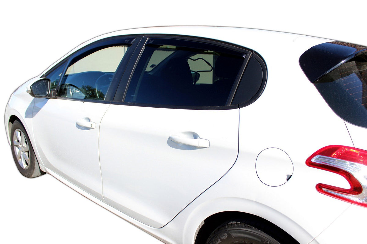 Vindavviser Peugeot 208 I (2012-2019) – PMMA Plexi - nærbilde