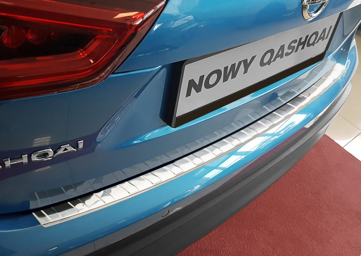 Avisa bakfangerbeskytter til Nissan Qashqai (J11) Facelift / Silver Edition – sølv børstet overflate