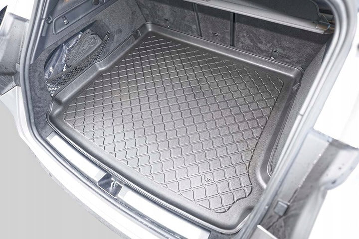 Aristar bagasjeromsmatte til Mercedes Benz A-klasse (W177) (250e) Hatchback Hybrid – antiskli og sidekant