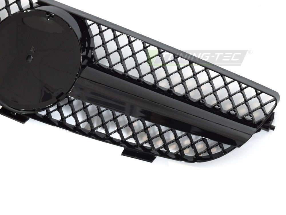 Grill Mercedes CLK W209 03-10 sett fra siden, lamellstruktur synlig.