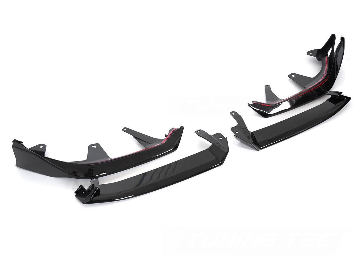 Frontspoiler Performance Style til Bmw G60/G61 23-, sett rett forfra på hvit bakgrunn.