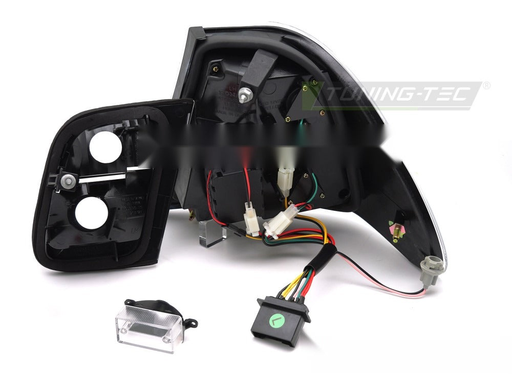 Baklykter BMW E46 Sedan 98-01 pakke og innhold.
