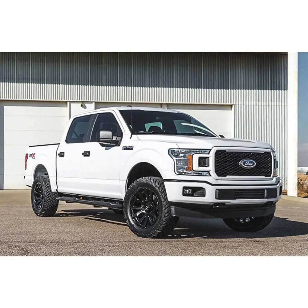 Felg D675 Blitz Gloss Black Fuel 20x9 Et20 6x135