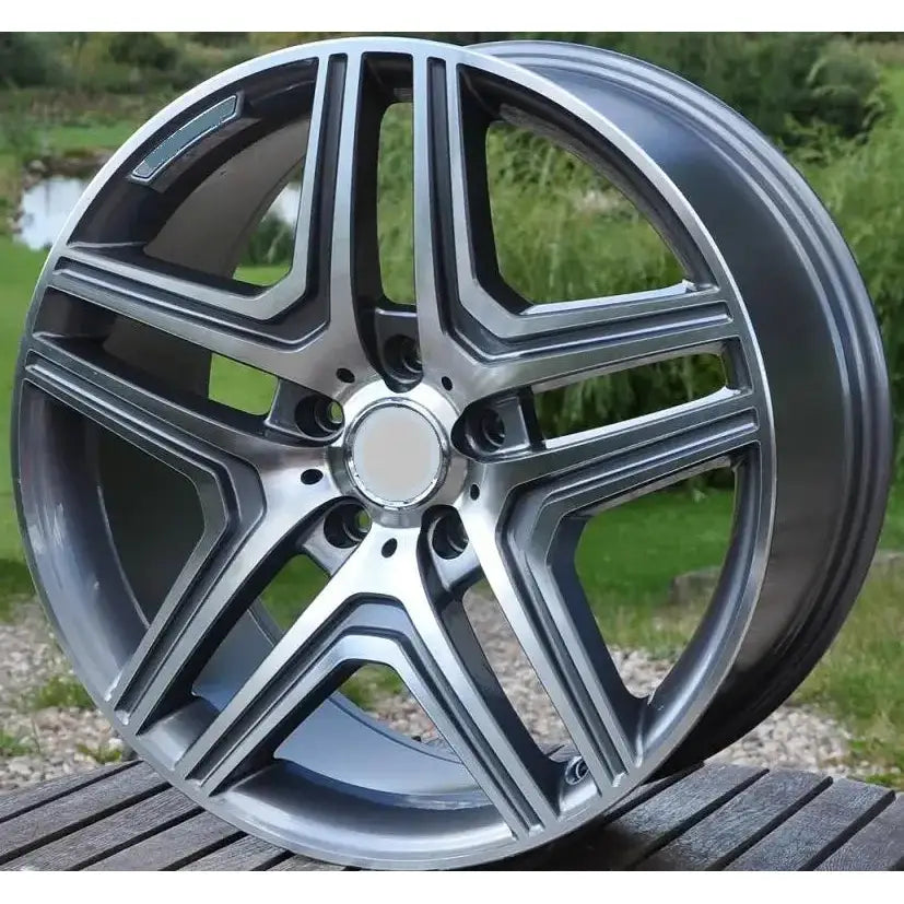 Felger Racing Line 157 10x21 5x130 Et + 47