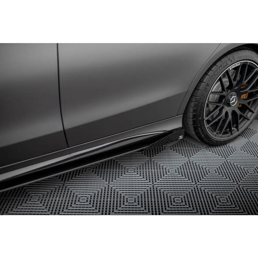 Flaps Mercedes-amg C63 Sedan / Estate W205 Facelift