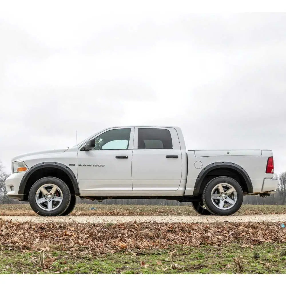 Foran og Bakskjermbreddere Rough Country Pocket - Ram 1500 Classic Ds 19-