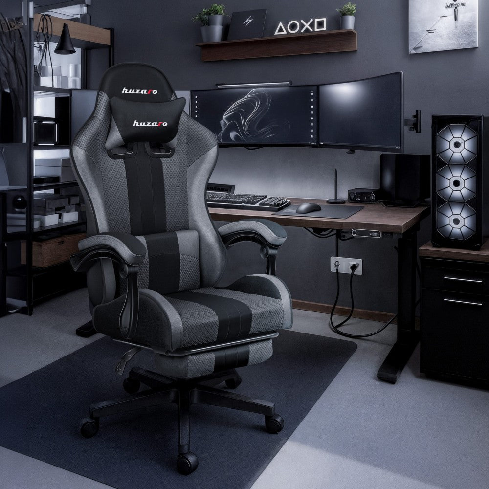 Pustende grå mesh-rygg på Huzaro Force 4.7 Grey Mesh sett bakfra