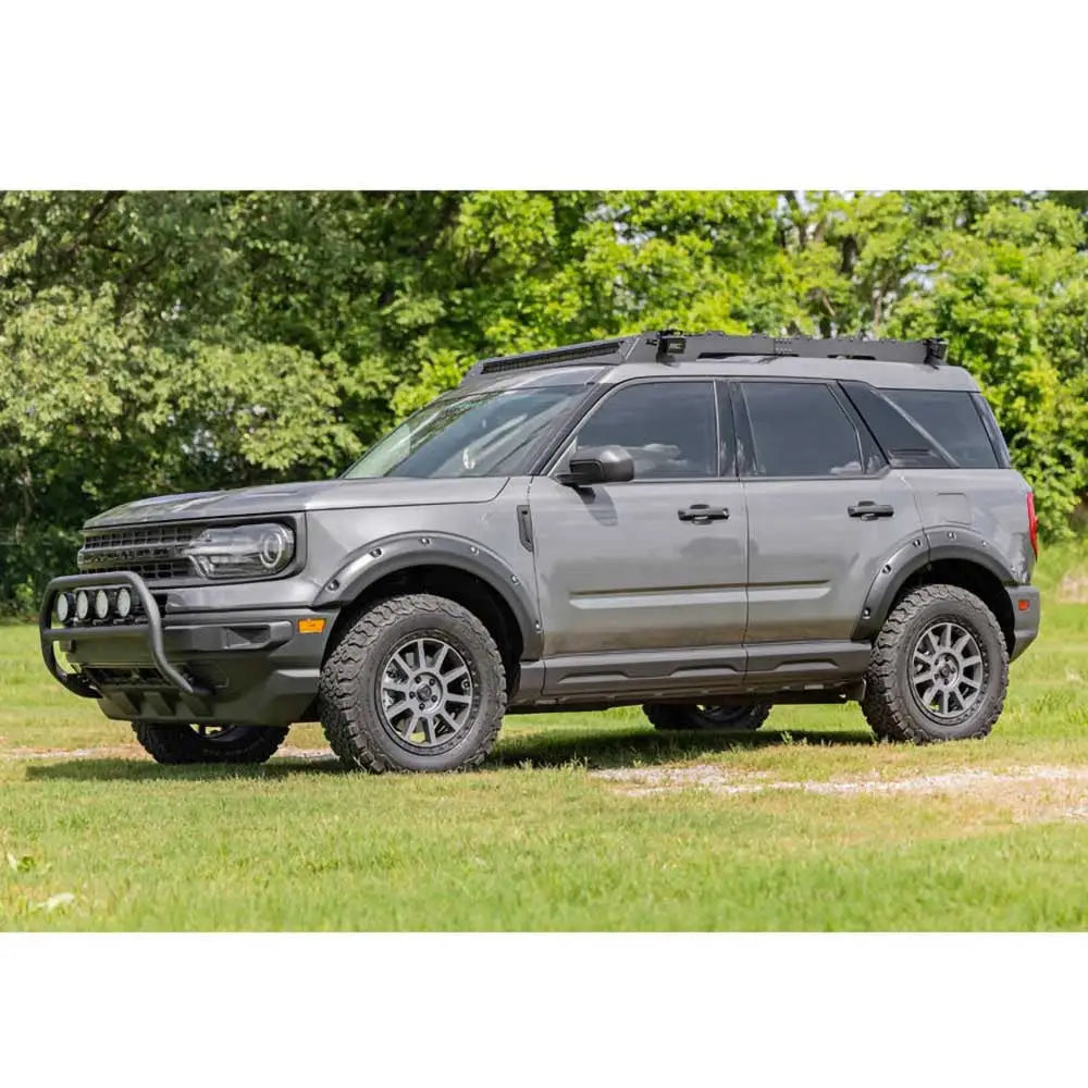 Ford Bronco Sport 21- Skjermforlengere Rough Country Pocket Svart Nitte