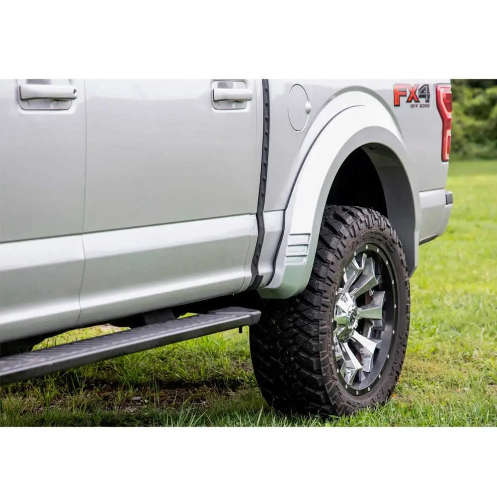 Ford F150 18-20 Skjermbreddere fra Rough Country Sf1