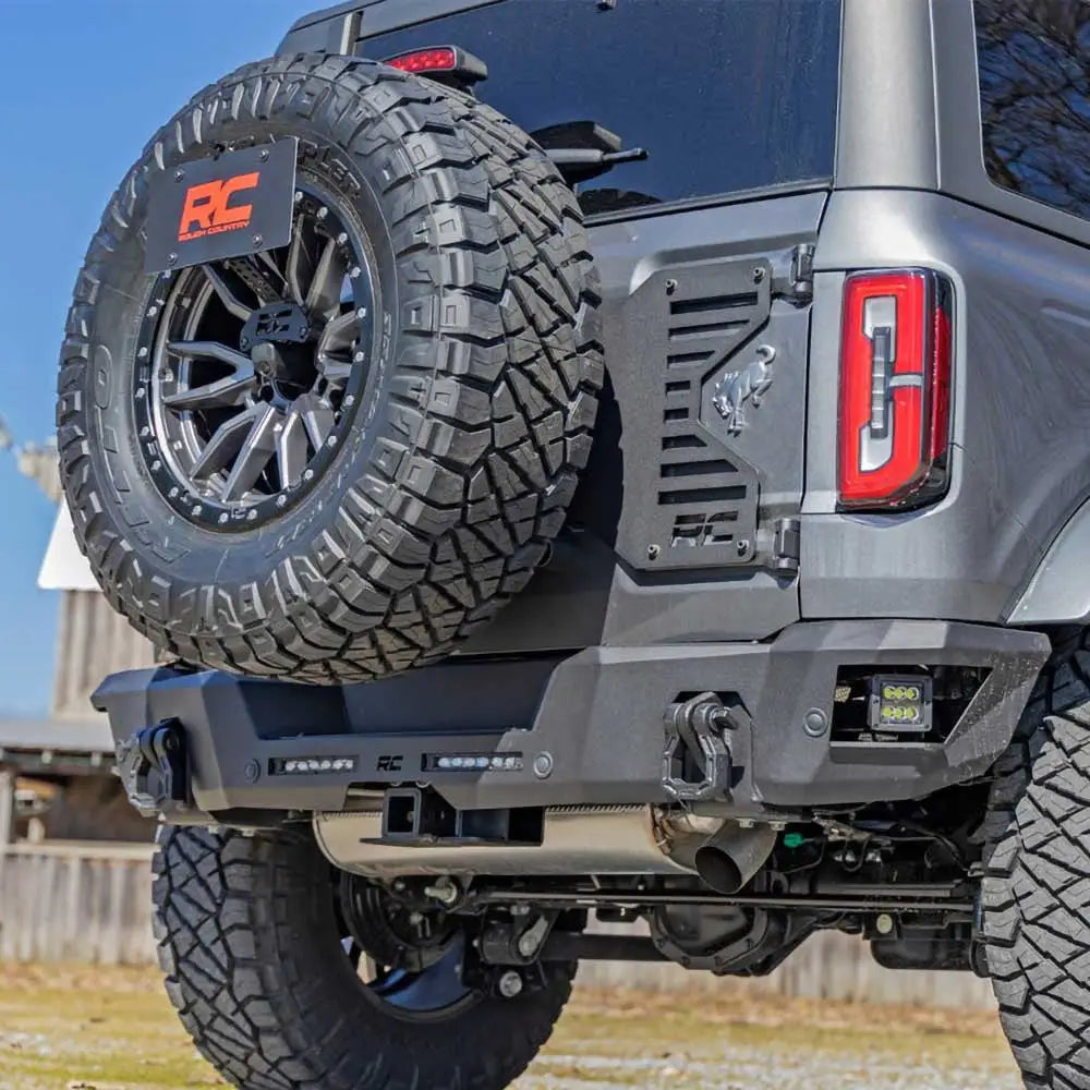 Ford New Bronco 2 d 21- Nummerskilt Flytting- Relokasjon Redo Rough Country