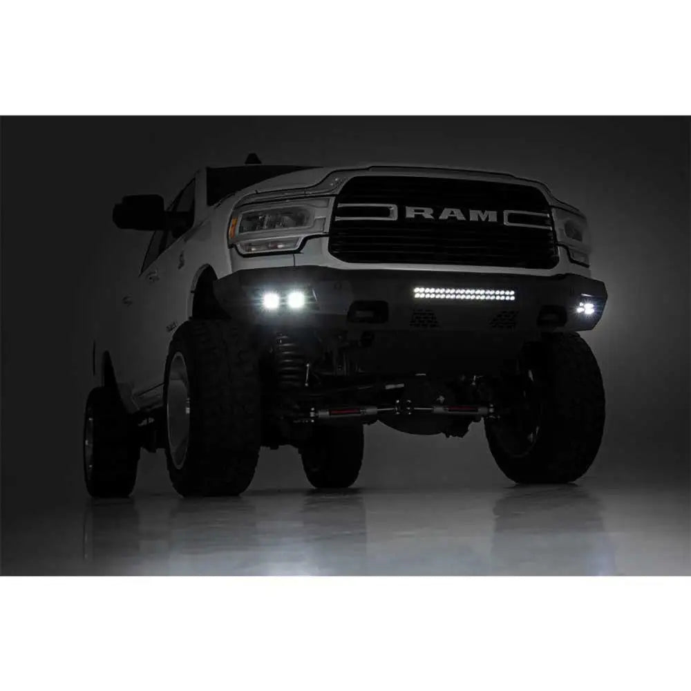 Fremre Støtfanger med Led-lys Rough Country - Ram 2500 19-