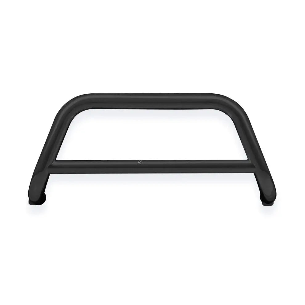 Kufanger til Ford Courier 14-18 i sort metall med tverrør, sett rett forfra mot hvit bakgrunn.