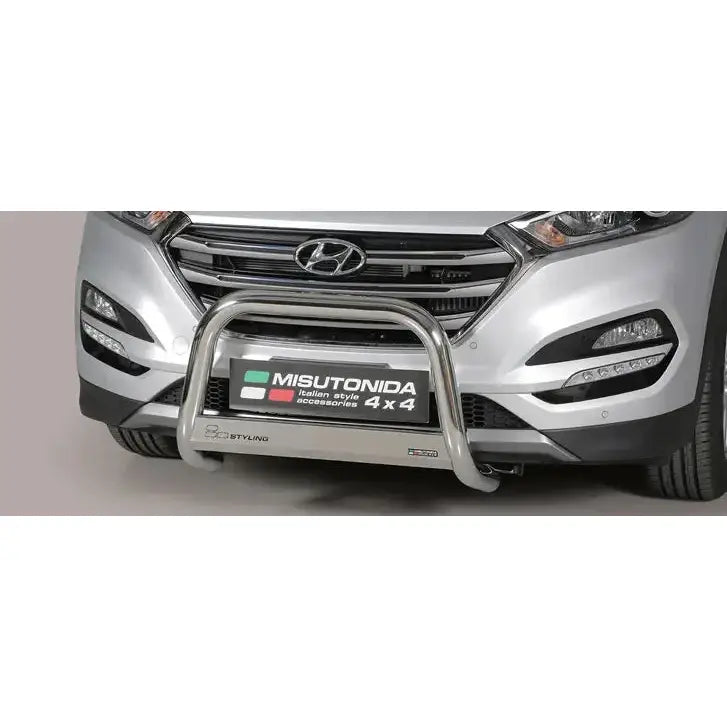 Frontbøyle Hyundai Tucson 15-17 EC godkjent montert foran på sølvfarget SUV med stålrør.