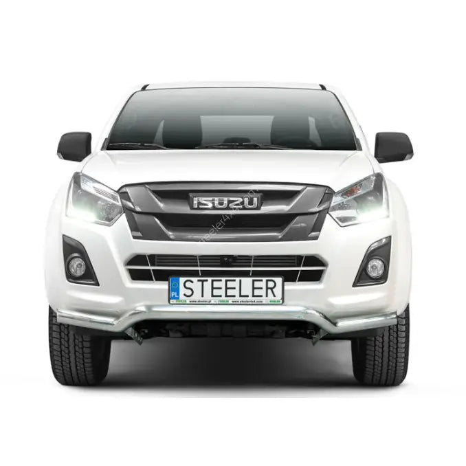 Frontbøyle Isuzu D-Max 12-17 EC montert under støtfanger på hvit pickup sett forfra.