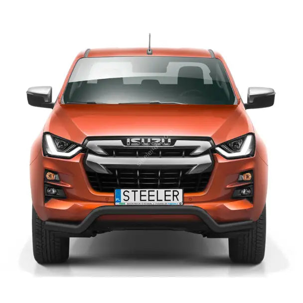Kufanger på Isuzu D-Max 2020-modell, lav stål, vist foran med LED-lykter og Steeler-skilt.