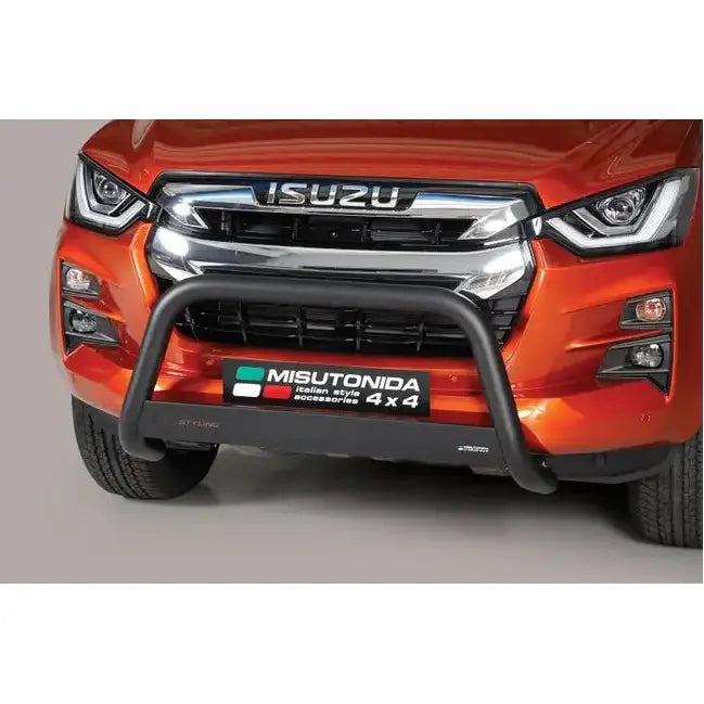 Kufanger til Isuzu D-Max 20- EC godkjent medium bar montert foran på oransje pickup.