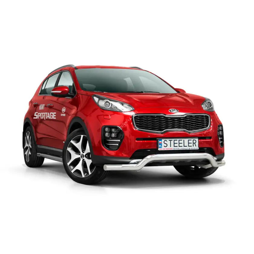 Frontbøyle på Kia Sportage 15-18 EC godkjent lav, krommet mot hvit bakgrunn med sølvfelger.