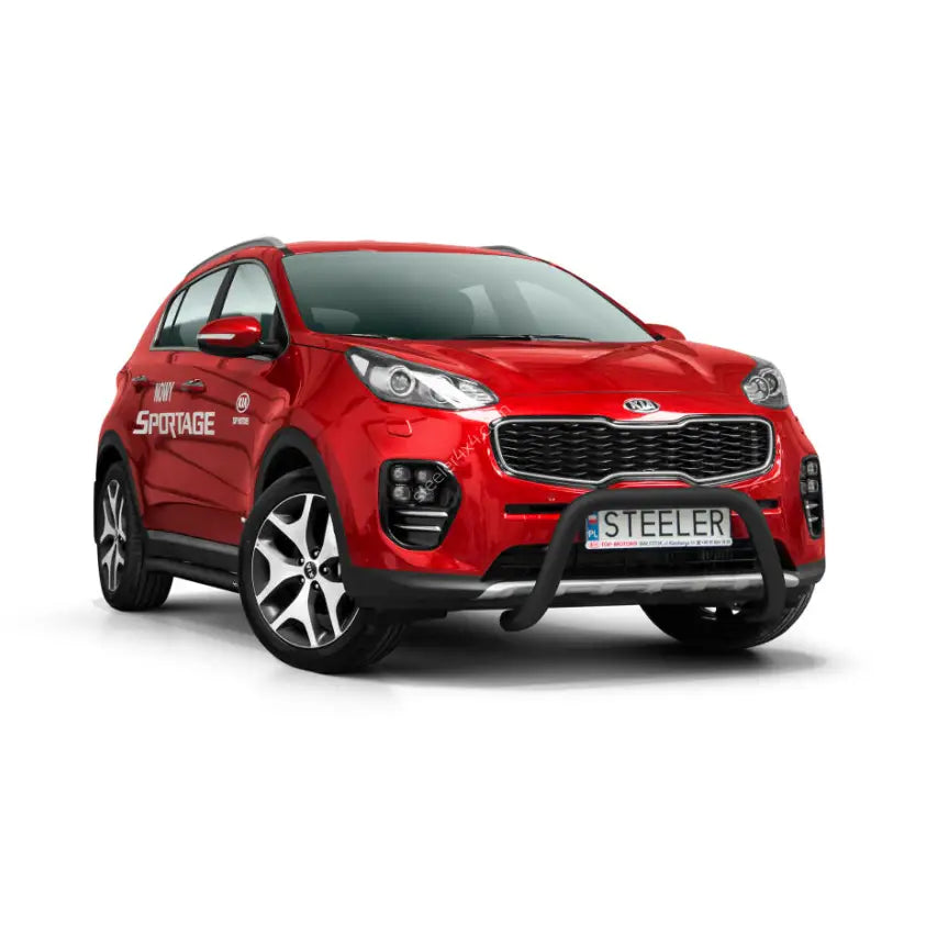 Kufanger på rød Kia Sportage 15-18 EC godkjent stål montert foran, sett skrått forfra.
