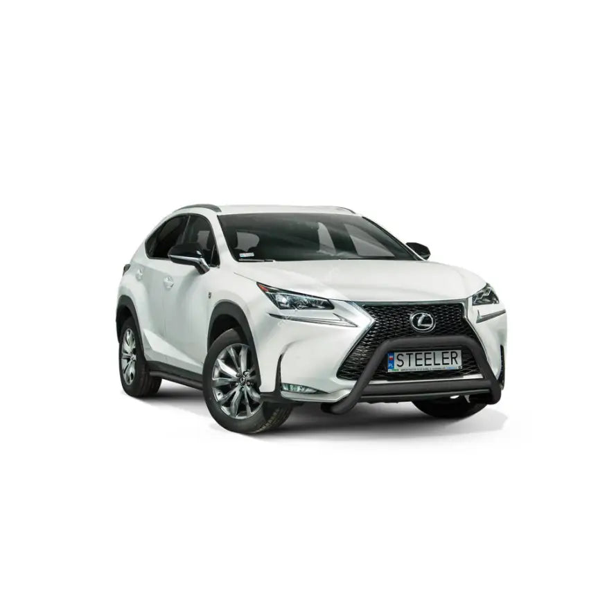 Kufanger til Lexus NX F-Sport 14-20 montert foran på hvit SUV med svarte detaljer og aluminiumsfelger.