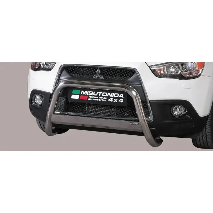 Frontbøyle Mitsubishi ASX 10-12 montert på hvit bil, børstet stål dekker nedre grill.