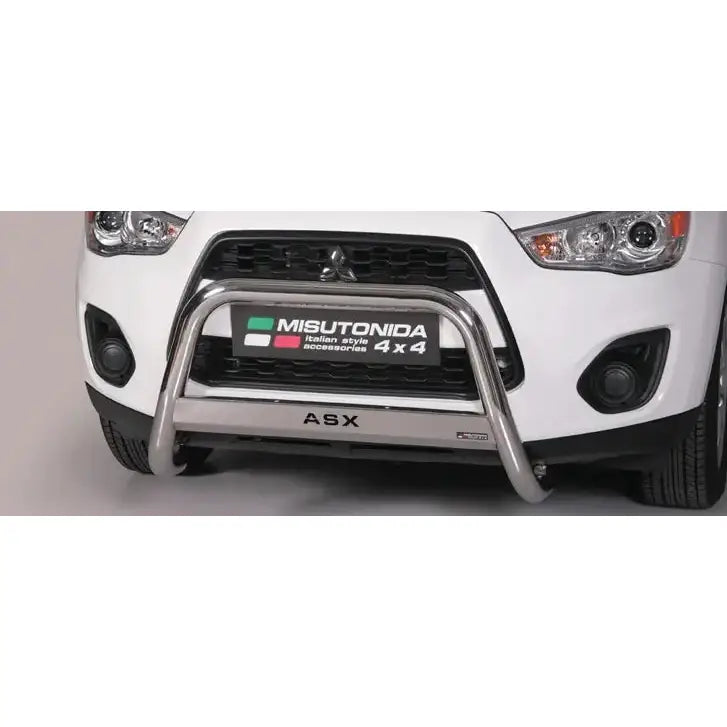 Frontbøyle Mitsubishi ASX 12-16 EC Godkjent montert på hvit bil med sort grill, sett forfra.