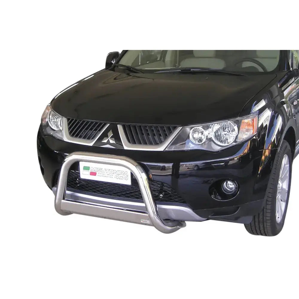 Frontbøyle Mitsubishi Outlander 07-09 EC godkjent medium bar montert på svart SUV sett forfra.