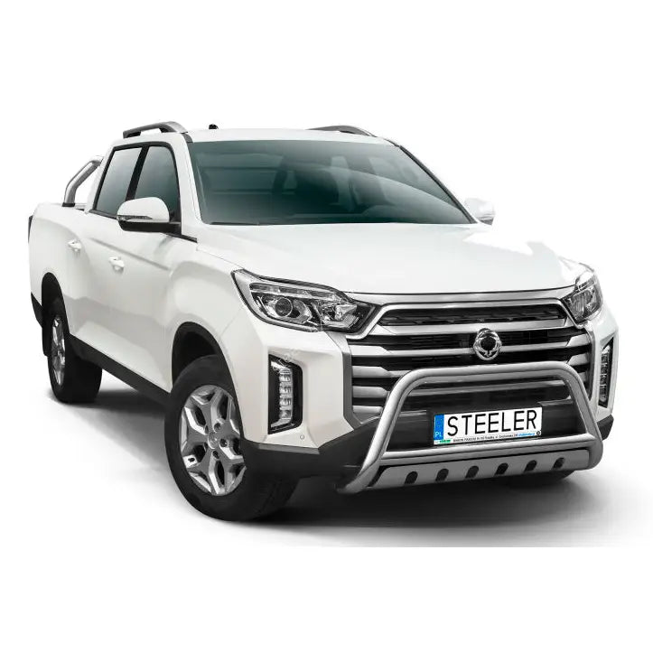 Frontbøyle SsangYong Musso 21- med forkrommet kufanger, sportsbøyle og markante LED-lys.