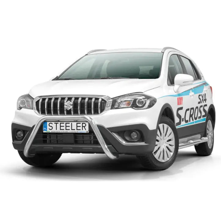 Frontbøyle på Suzuki SX4 S-Cross 16-21 med krommet kufanger og tydelig modellnavn på siden.