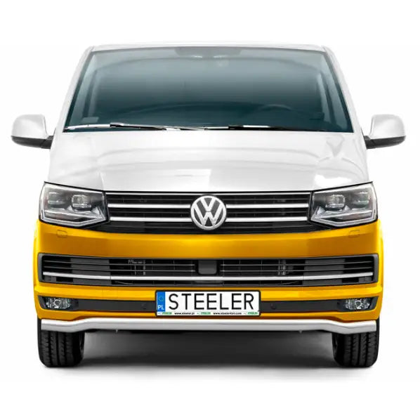 Frontbøyle Volkswagen T6 15-19 EC godkjent lav V.2 montert på hvit og gul varebil sett forfra.