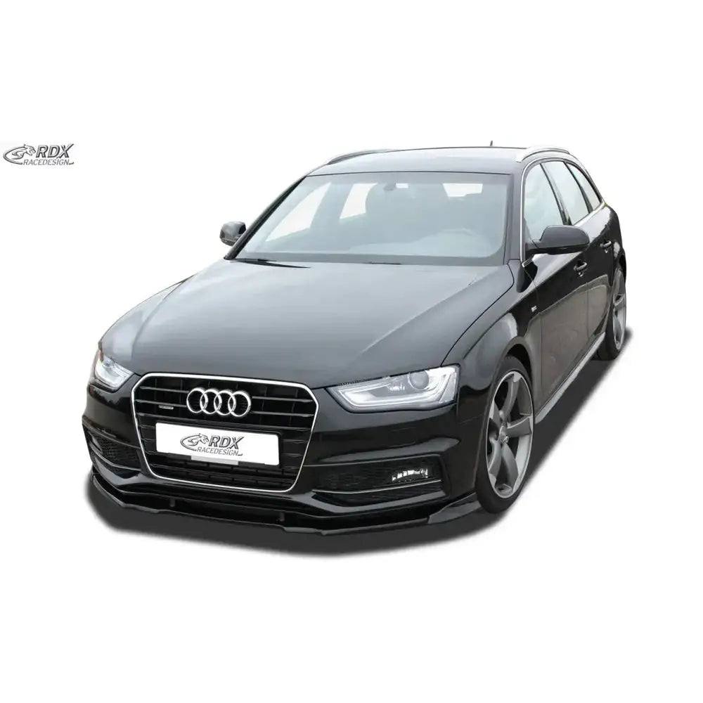 Frontspoiler Audi A4 B8 Facelift S-Line montert på svart bil med aluminiumsfelger.