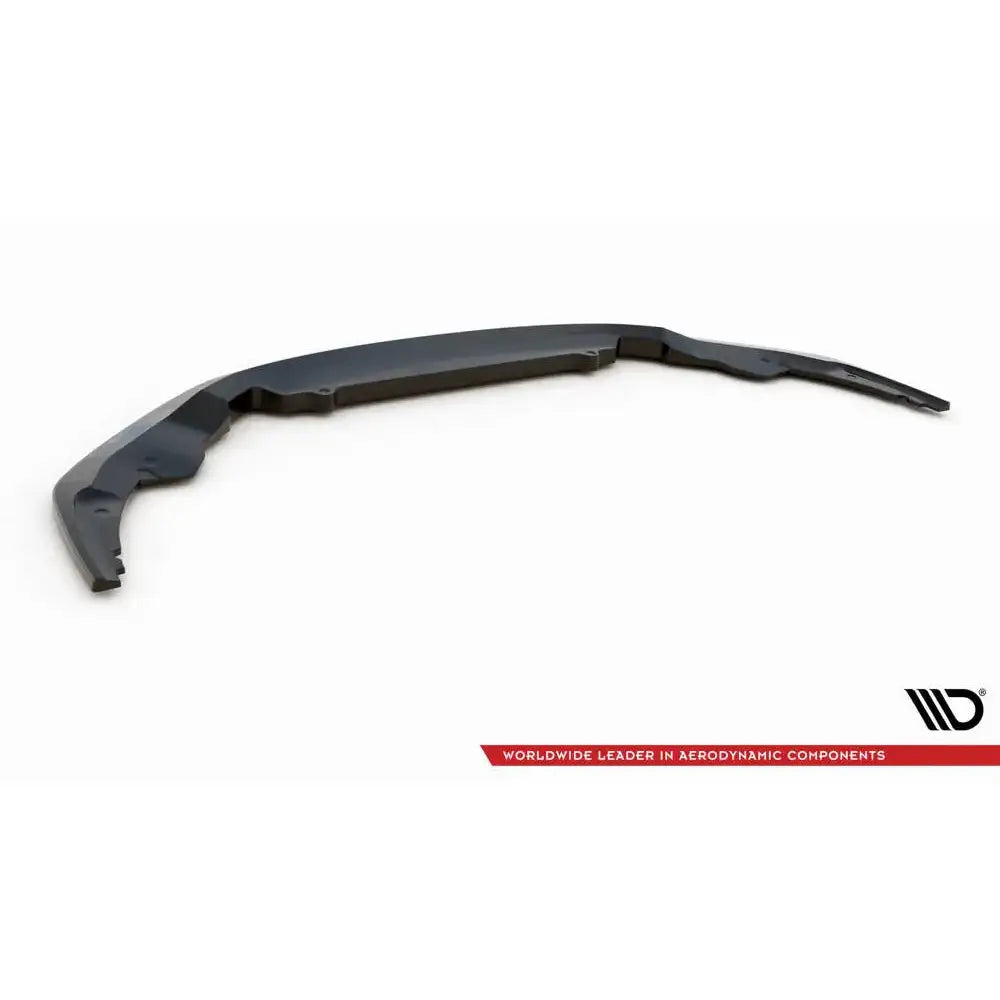 Frontspoiler Audi R8 18-23 Mk2 Facelift V.2 sett fra skrå fugleperspektiv mot hvit bakgrunn.