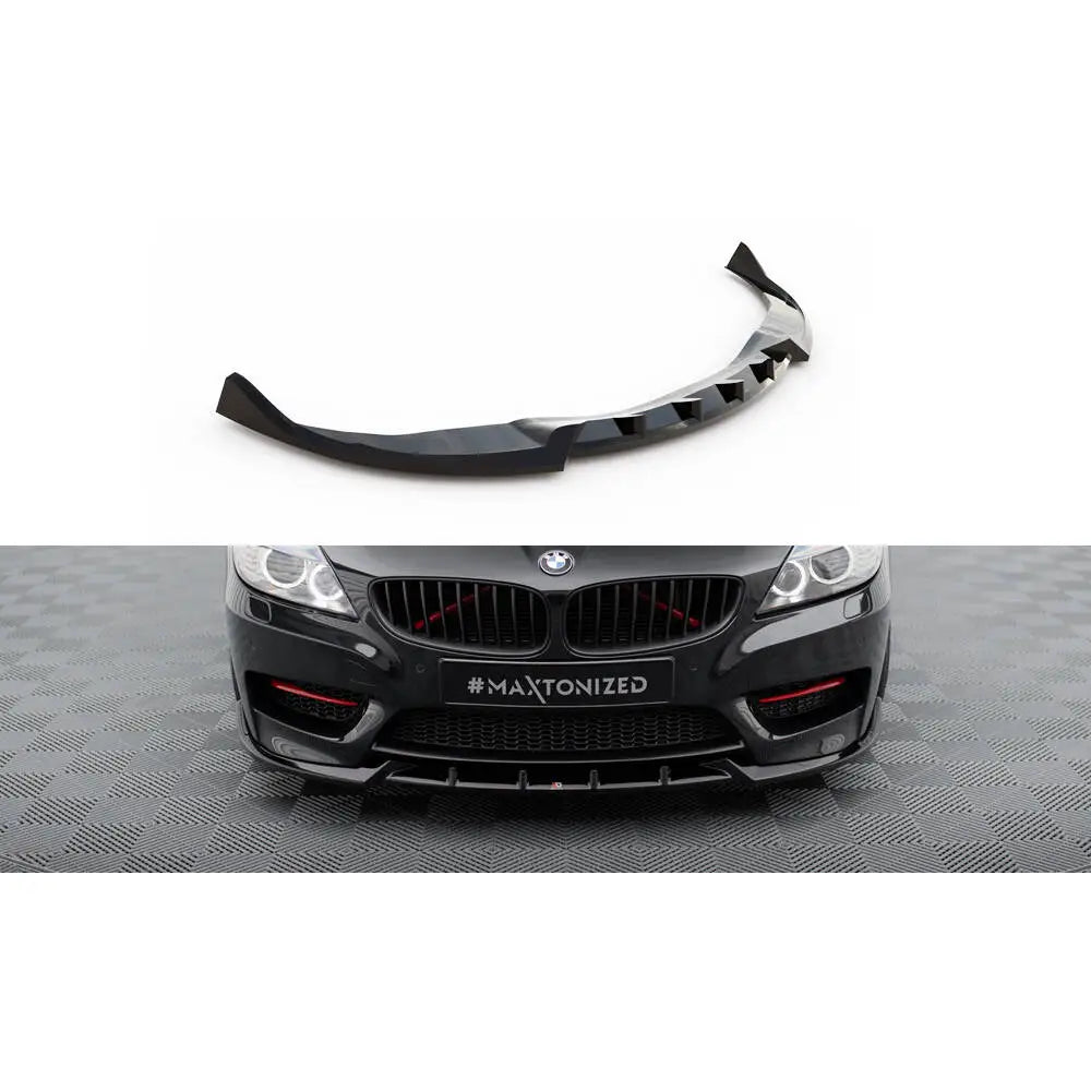 Frontspoiler til BMW Z4 E89 M-Pack Facelift, sort splitter med aerodynamiske vinkler, vist på svart bil.
