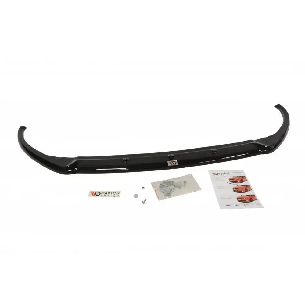 Frontspoiler til Ford Focus ST Mk3 Cupra Facelift sett ovenfra med monteringsutstyr og instruksjoner.