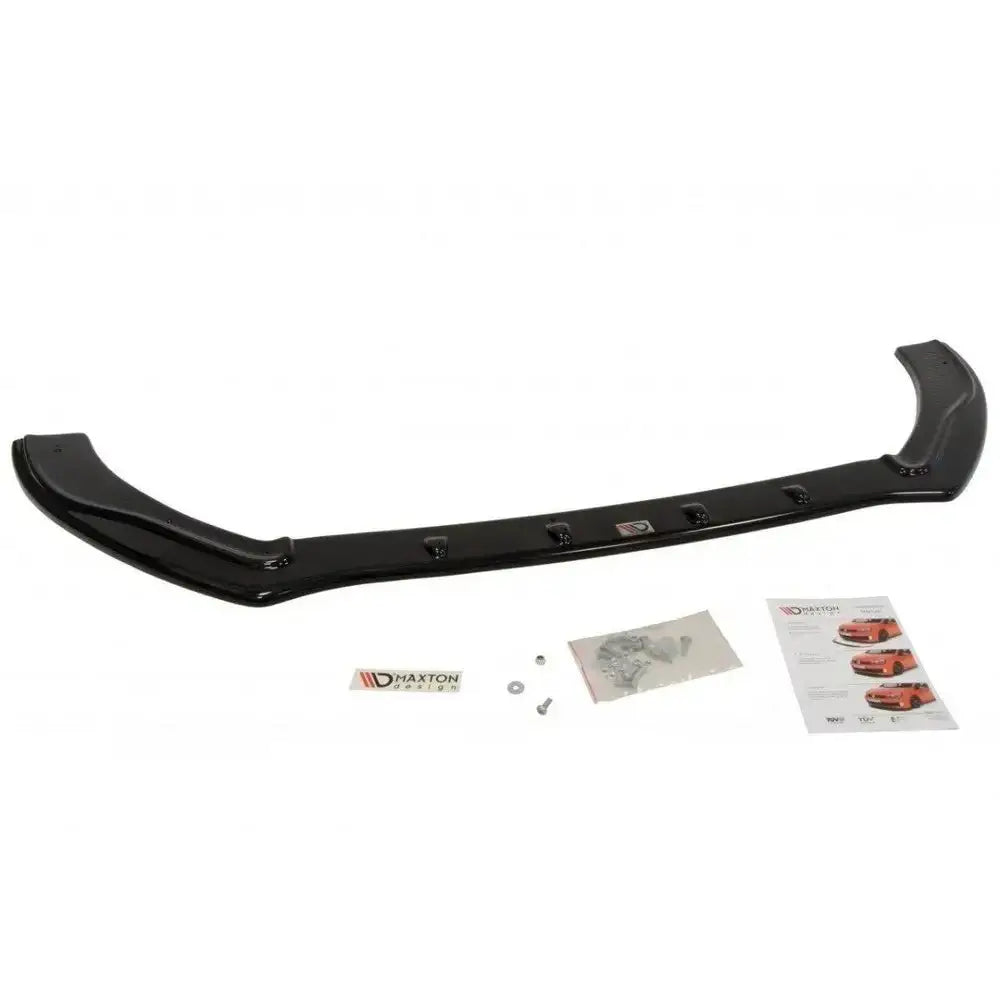 Frontleppe til Ford Fiesta Mk7 St Line, sort glanset plast med monteringsutstyr og instruksjonsark.