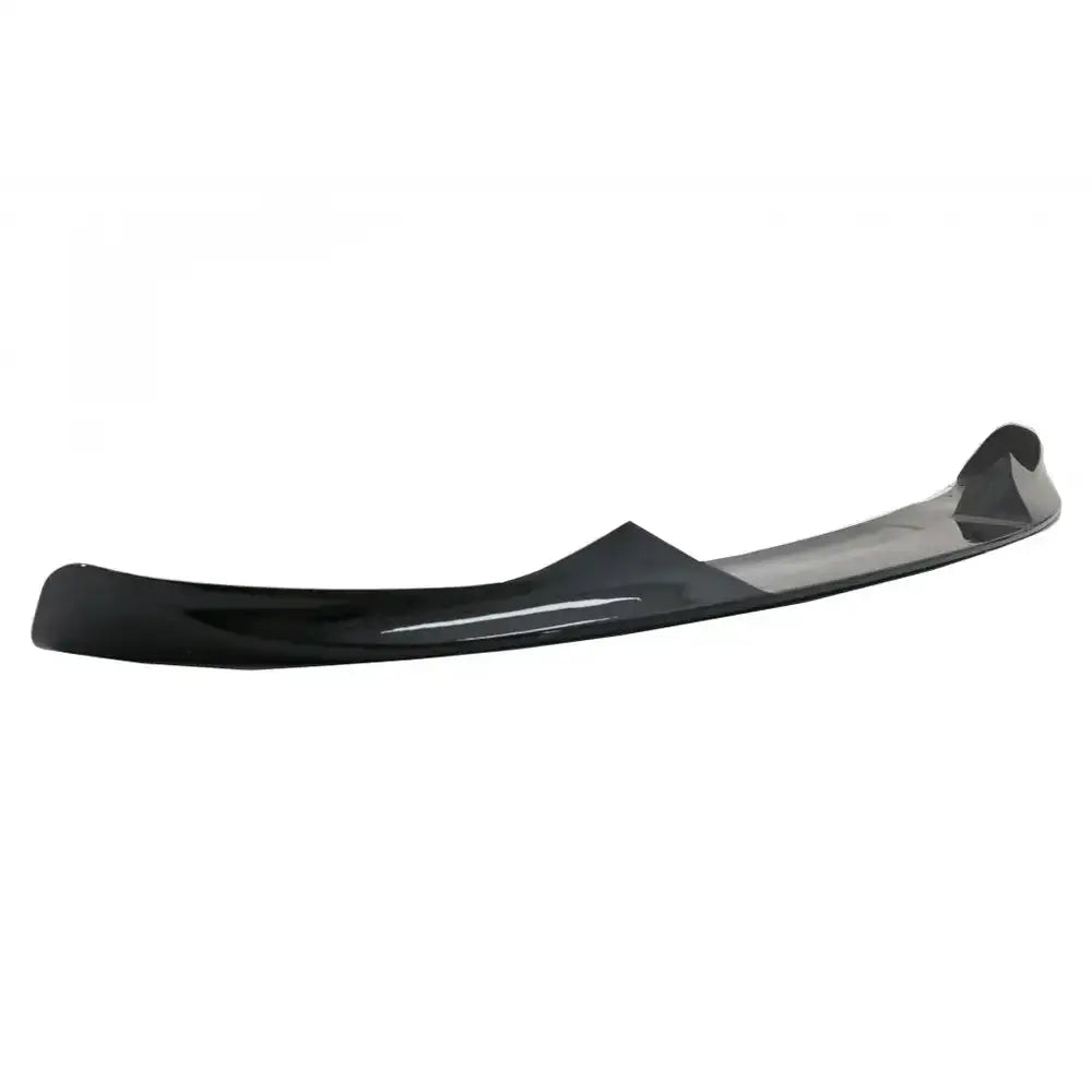 Spoiler til Bmw X5 M F15 14-18, sort og glanset med markerte kanter, sett skrått ovenfra.