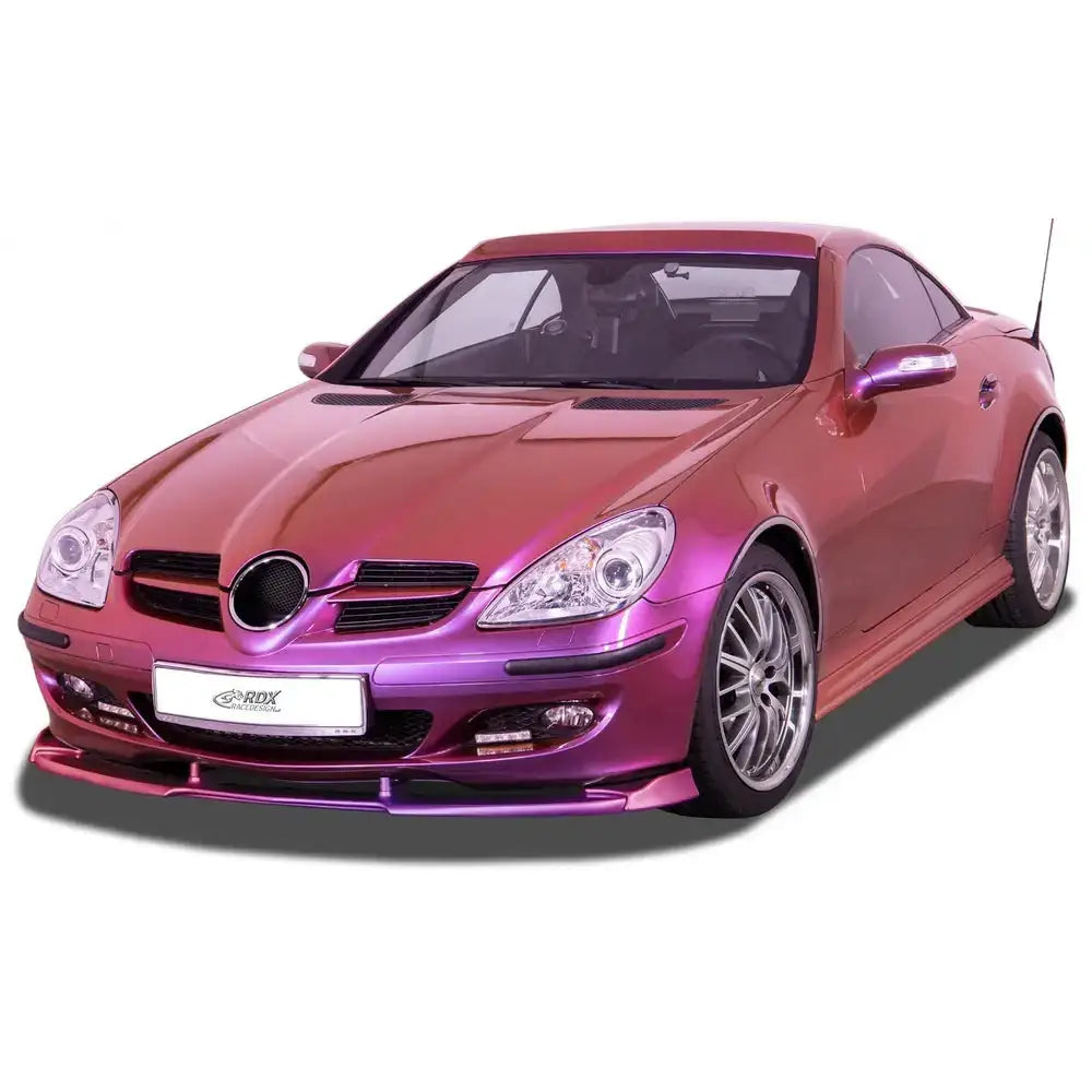 Frontspoiler på Mercedes SLK R171 i metallic rød-rosa, skrått forfra med aluminiumsfelger.