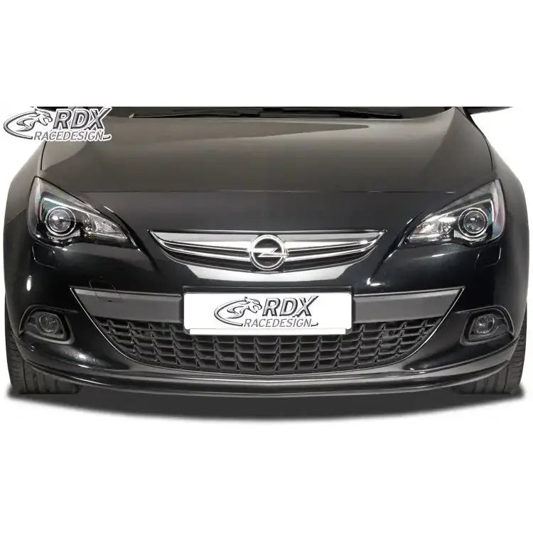 Frontspoiler Opel Astra J 09-15 GTC OPC-Line sett rett forfra med kromdetaljer og tydelige frontlykter.